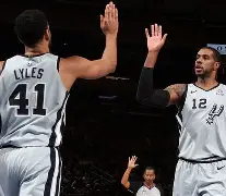 爱游戏体育app结合服务与数据-这也行？圣安东尼奥马刺今晚绝杀压哨转折点利物浦强势反弹，芝加哥公牛状态回暖备战欧联